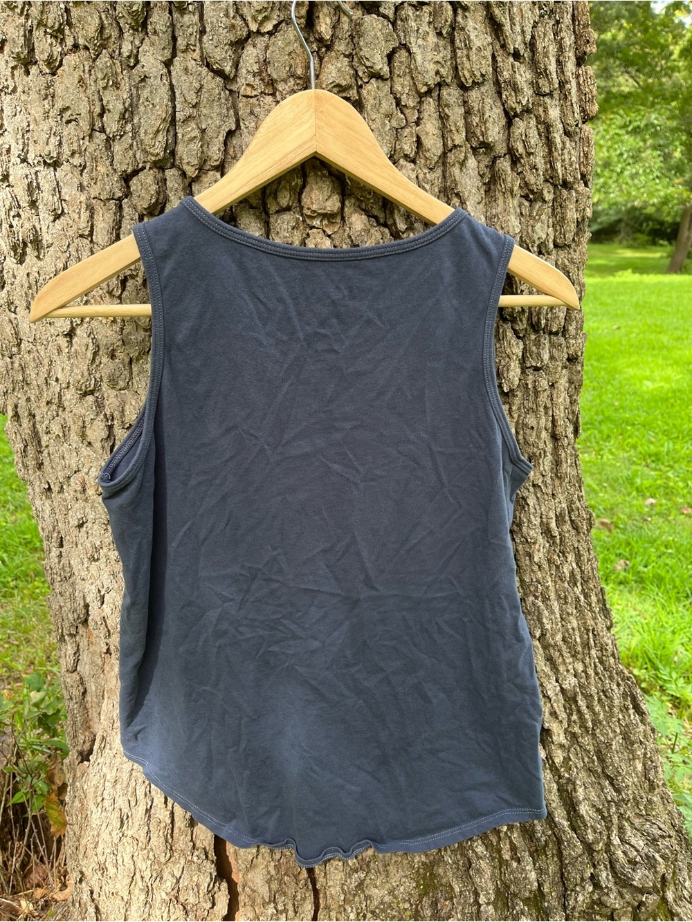 ⭐️Life Is Good Crusher Graphic Tank in size M - Picture 5 of 5